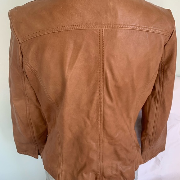 fringe leather jacket - Picture 3 of 7